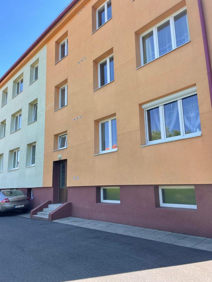 Apartmán V Krátké Kamenicky Senov Kültér fotó